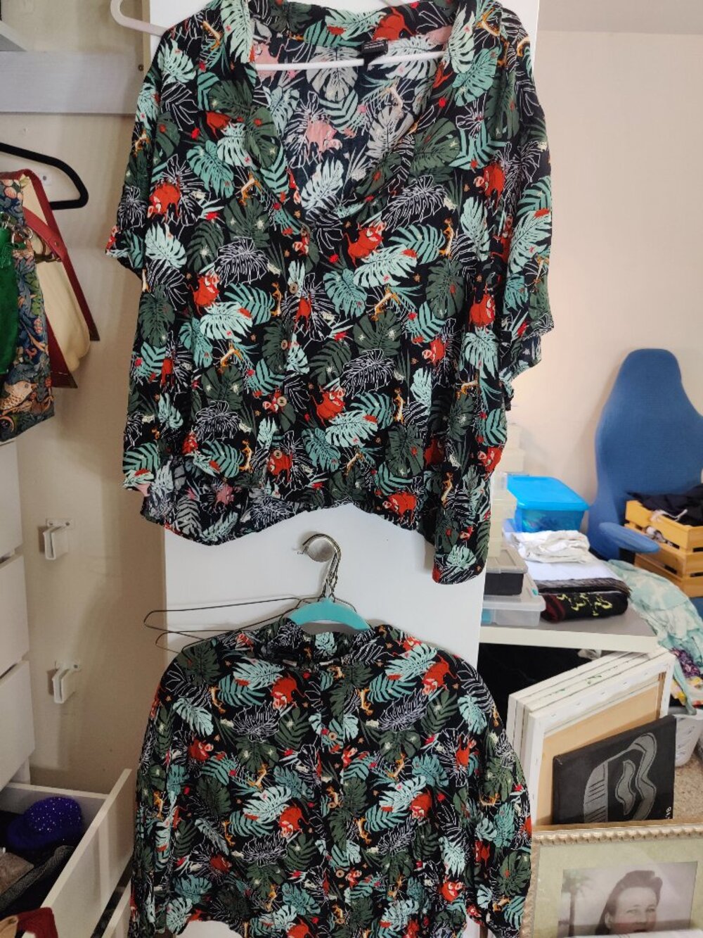 Her Universe Lion King Timone & Pumba shirt and skirt set - 5X